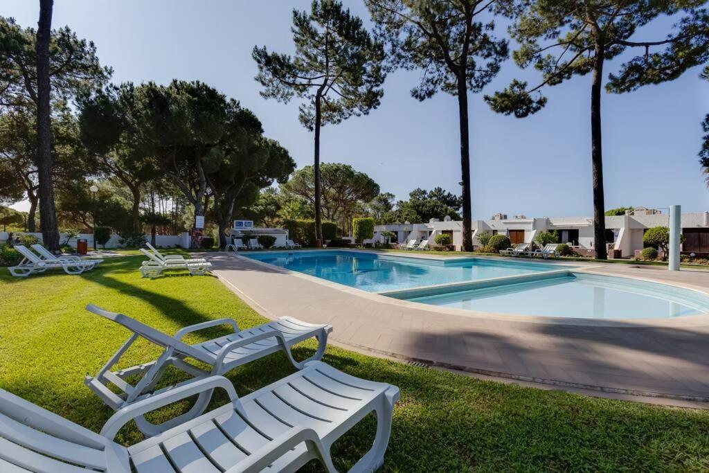 Planalto - Cosy House For 4 In A Private Condo With Pool At Vilamoura Quarteira Ngoại thất bức ảnh